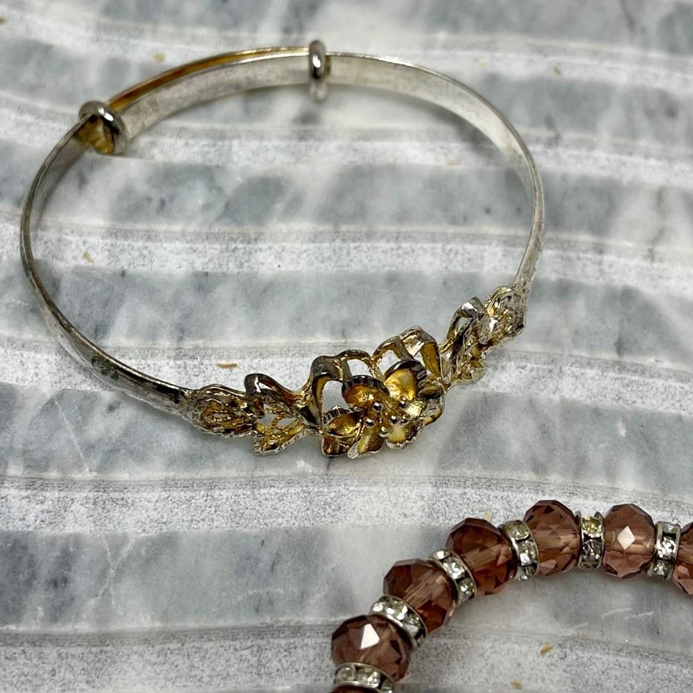 3 Bracelets - Picture 6 of 9